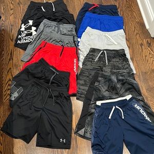 Boys under armor shorts all size large -like new quantity 13
